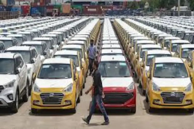 GST cuts and continued offers defy November trends, Auto retail sales up 2.14% : FADA