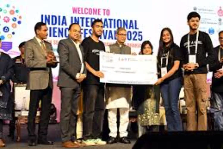 IISF 2025 witnessed record participation of over 2 lakh people, making the science festival a historic event.
