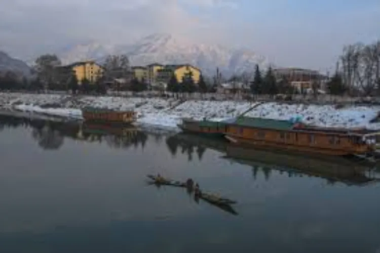 Night temperatures rose marginally in Kashmir, but remained below the freezing point.