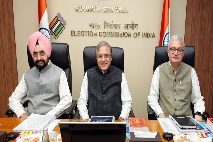 State Election Commission should direct policemen to behave impartially during local elections: Court