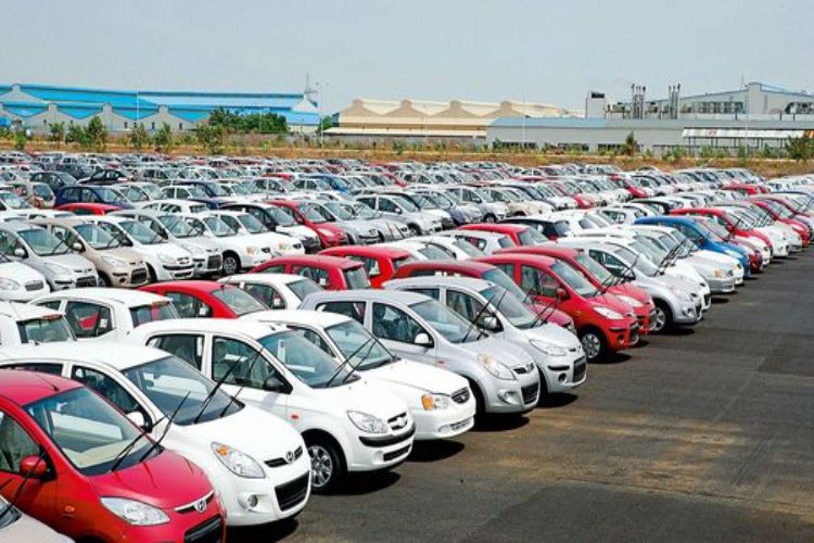 Passenger vehicle wholesale sales up 19% year-on-year in November: SIAM