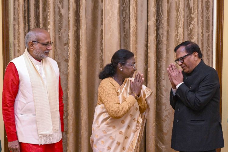 Former bureaucrat Raj Kumar Goyal takes oath as Chief Information Commissioner