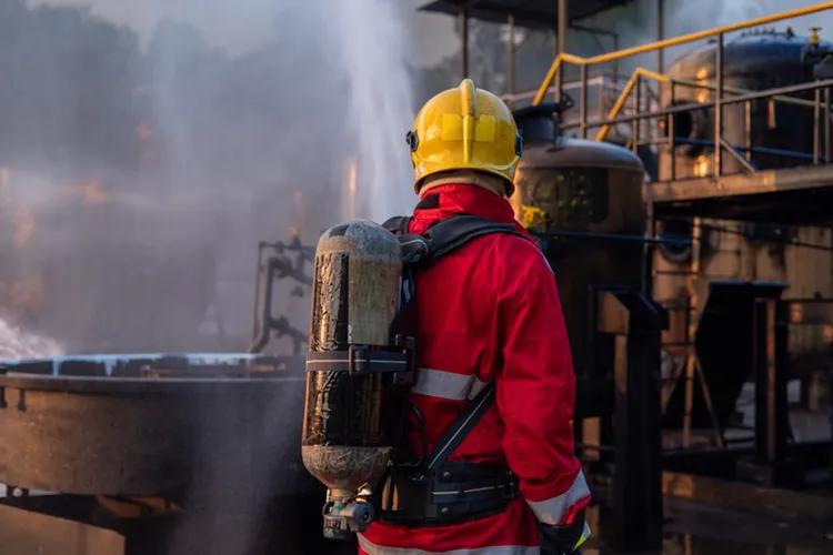 Jammu and Kashmir: Lieutenant Governor terminates services of 103 employees of the fire department.