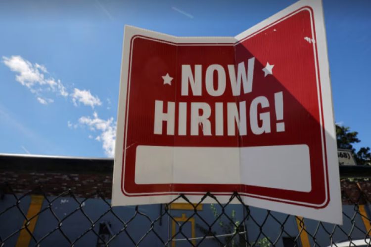 US jobs increased by 64,000 in November, down by 1.05 lakh in October