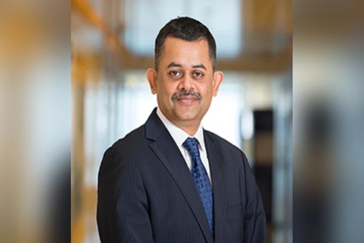 Rupee will weaken further, no need to worry: Axis Bank Chief Economist