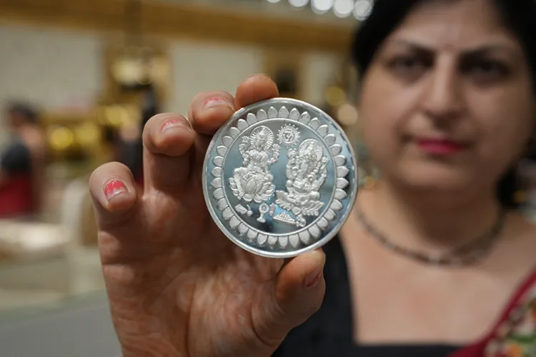 Silver sets new record in Delhi, crosses Rs 2 lakh per kg for the first time