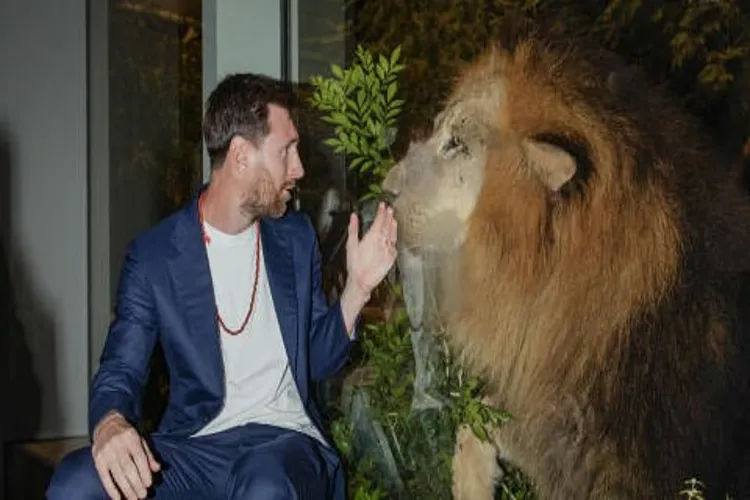 Lionel Messi visited the vast Vantara conservation complex and praised the wildlife conservation efforts.