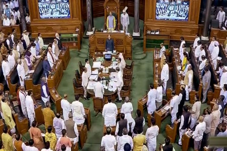 Lok Sabha pays tribute to four deceased former members