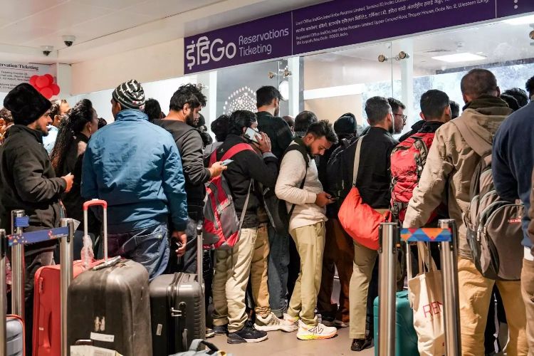 27 flights cancelled, several others delayed at Delhi airport due to fog