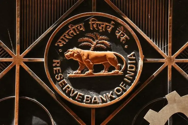 The RBI announced a G-Sec underwriting auction of 30,000 crore and released the results of its OMO purchases.