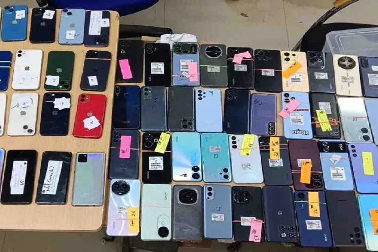 Delhi Police recovered 408 lost mobile phones, and 276 were returned to their owners.