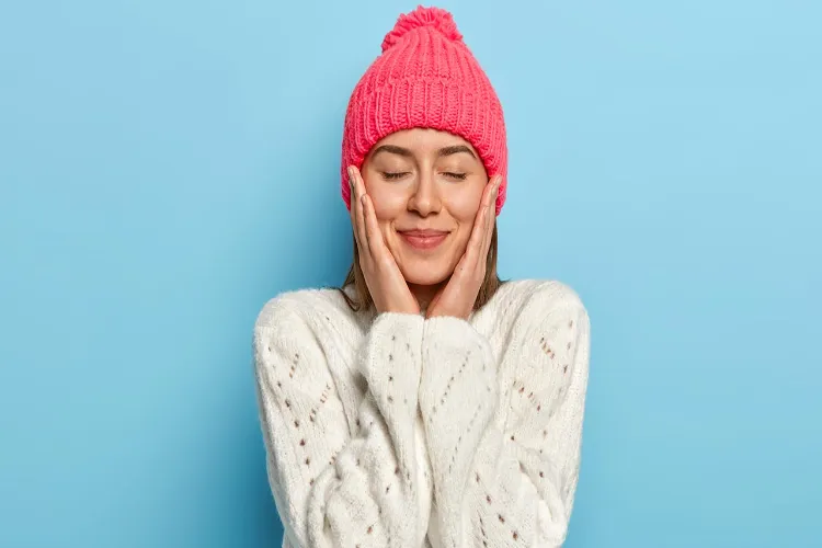 To keep your skin healthy in winter, stay away from these ingredients.