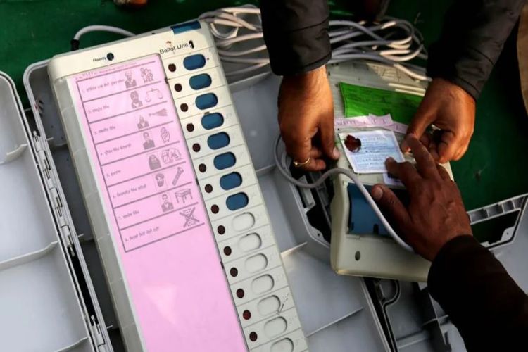 Voting underway amid tight security for Ambernath Municipal Council elections