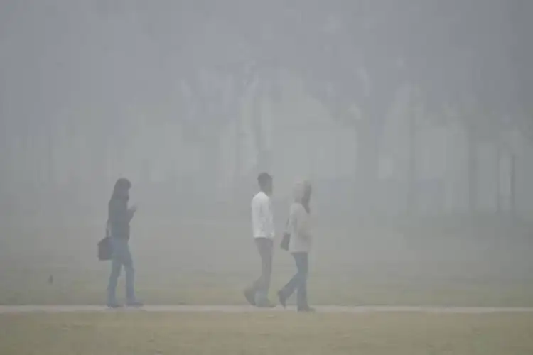 Air quality worsens in Delhi, AQI recorded at 438