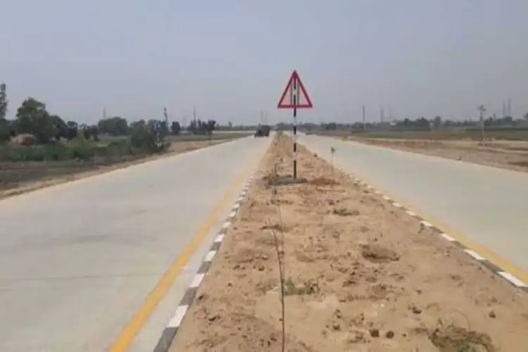 BRO speeds up work on Rajouri-Surankote road; Locals welcome the progress