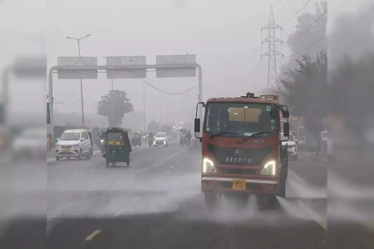 The Meteorological Department has issued a 'yellow' alert for severe cold in some parts of Jharkhand.