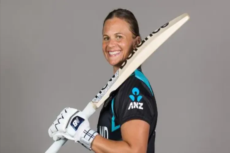Suzie Bates will be out until March due to injury, a major blow for New Zealand and Otago.