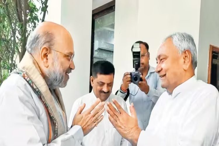 Bihar Chief Minister Nitish Kumar met Home Minister Amit Shah