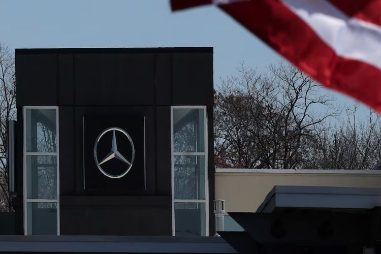 Mercedes-Benz agrees to pay $149.6 million to settle emissions-related allegations