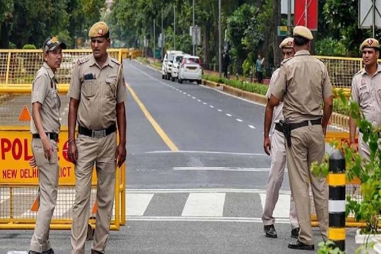Delhi Police beefs up security around the city and border areas ahead of New Year