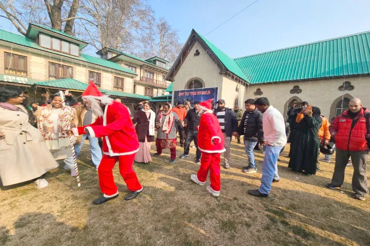 Christmas celebrations in Kashmir Prayers for peace and prosperity held in churches.