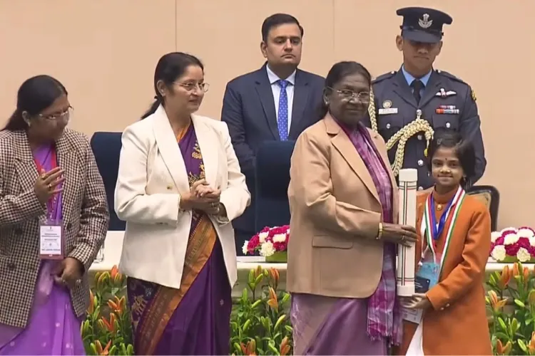 On Veer Bal Diwas, President Droupadi Murmu presented the 'Prime Minister's National Children's Awards'.