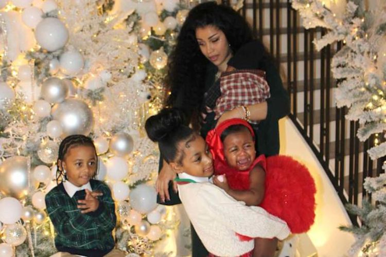 Cardi B gives a glimpse of the Christmas tree with a special theme decorated for children