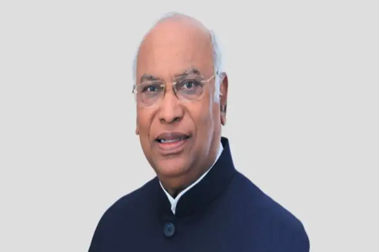 CWC Meet: Kharge calls on party members to formulate concrete plan for nationwide movement against 