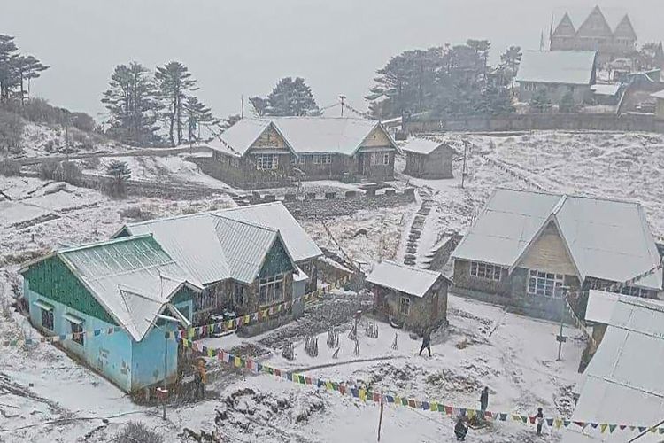 Darjeeling was the coldest place in the state, with a minimum temperature of 5.8 degrees Celsius.