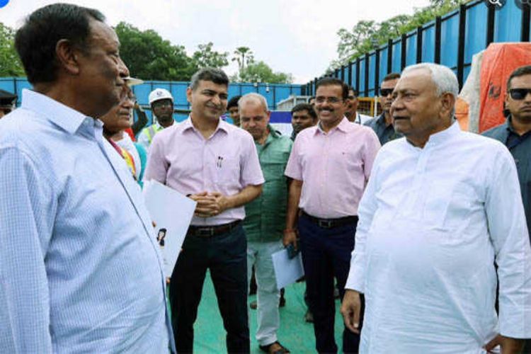 Nitish Kumar inspected the tunnel connecting two museums
