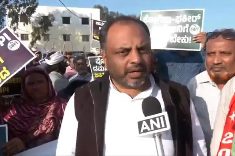 Karnataka: SDPI, residents protest Yelahanka demolition drive, demand immediate rehabilitation for displaced people