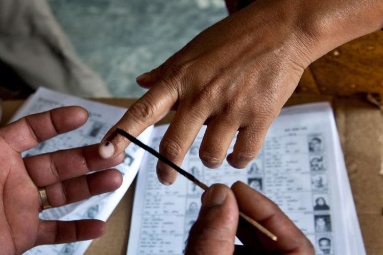 Voting begins in Myanmar for its first post-military election