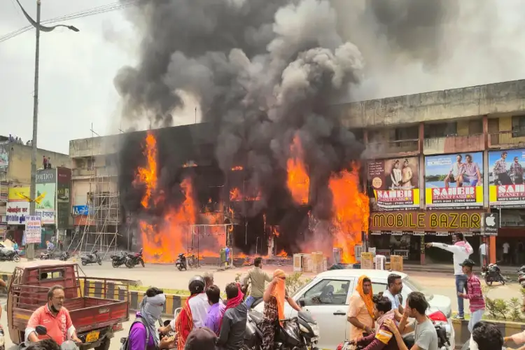Chhattisgarh: Fire breaks out at SS Plaza in Korba, several shops engulfed in flames