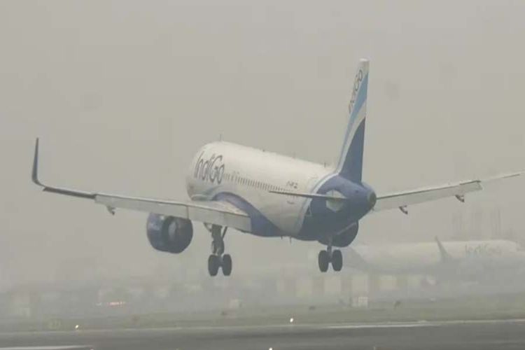 कुंभ कोहरे के कारण भुवनेश्वर हवाईअड्डे पर विमान सेवाएं प्रभावित