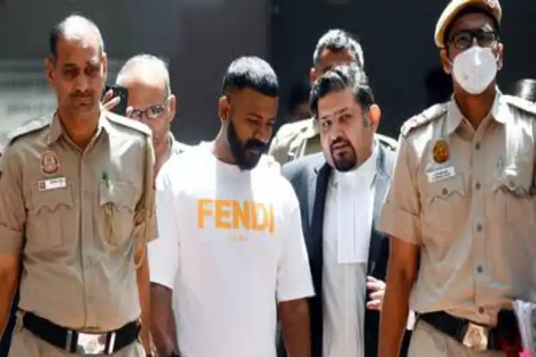 Delhi court seeks complainant's response on Sukesh Chandrasekhar's settlement plea