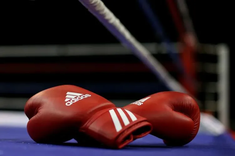 Chaos on the first day of the National Boxing Championships, matches delayed by four hours.