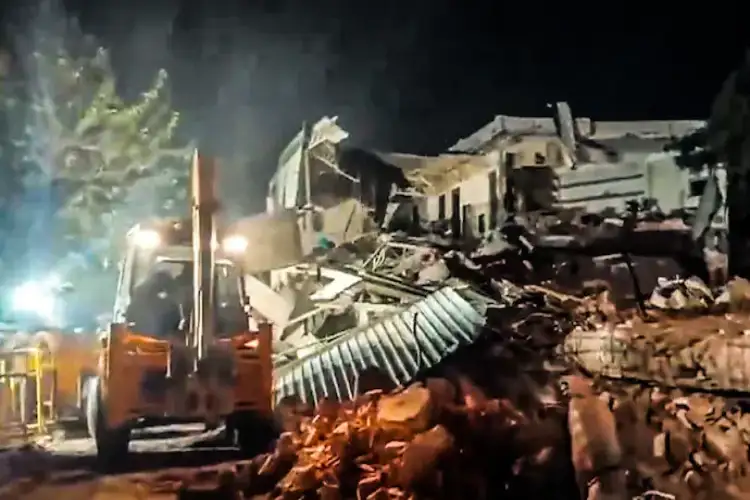 Delhi Police detains a person from demolition drive area