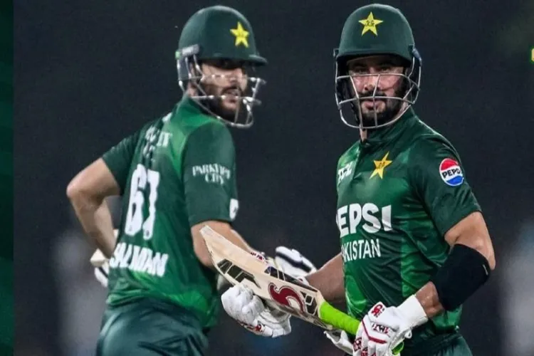 1st T20I: Pakistan defeated Sri Lanka by six wickets to take a 1-0 lead in the three-match series.