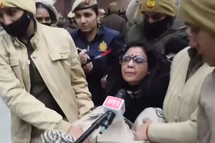 TMC MPs detained for protesting outside Amit Shah's office, allege 