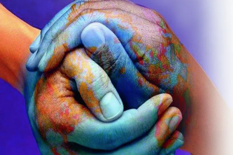 What lies at the heart of religion? Conflict or compassion?