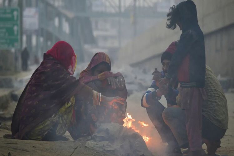 Cold wave grips Jharkhand, mercury dips to 1.5 degrees Celsius in Khunti