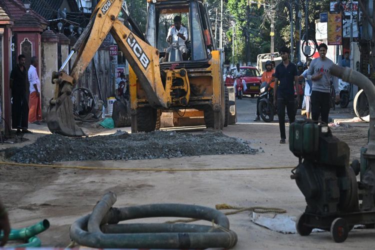 Work on replacing damaged pipelines in the national capital is underway: Verma