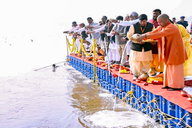 Secular contractors are silent on the Bangladesh incident: Yogi Adityanath