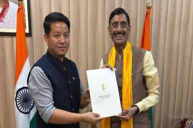 Sikkim MP Indra Hang Subba calls on Defence Minister, discusses strategic issues around state