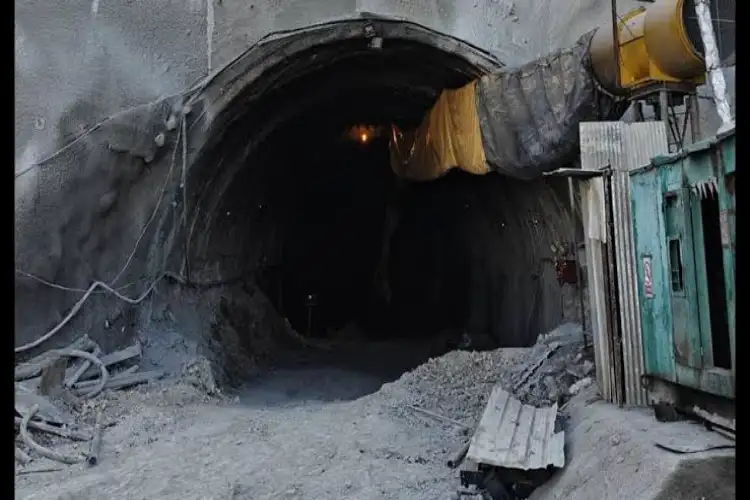 NHAI assures assistance to Chalaunthi residents after cracks emerge near Shimla bypass project