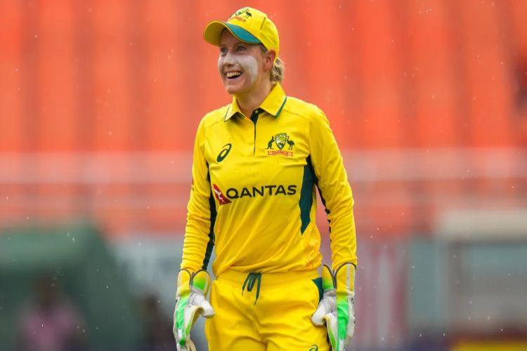 Alyssa Healy will retire from international cricket after the home series against India.