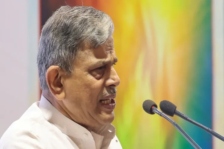 A delegation from the Communist Party of China paid a courtesy visit to RSS General Secretary Dattatreya Hosabale.