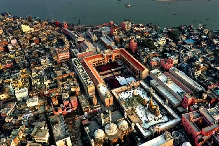 What do the Quran, Hadith, and the Caliphs say about illegal places of worship?