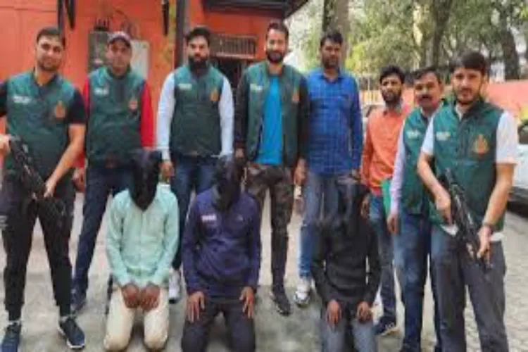 Delhi: The North District Anti-Narcotics Team arrested two sharp shooters associated with the Bishnoi gang in an encounter.