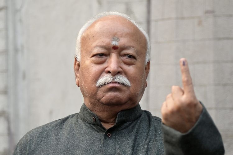 NOTA indirectly promotes unwanted candidates: Bhagwat after voting in civic polls